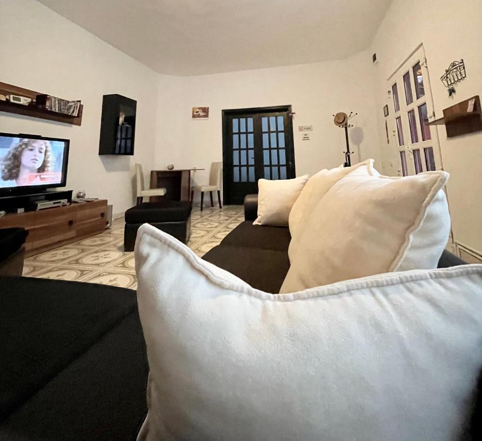 Mosaico Alfetta Hostel Timisoara Ngoại thất bức ảnh