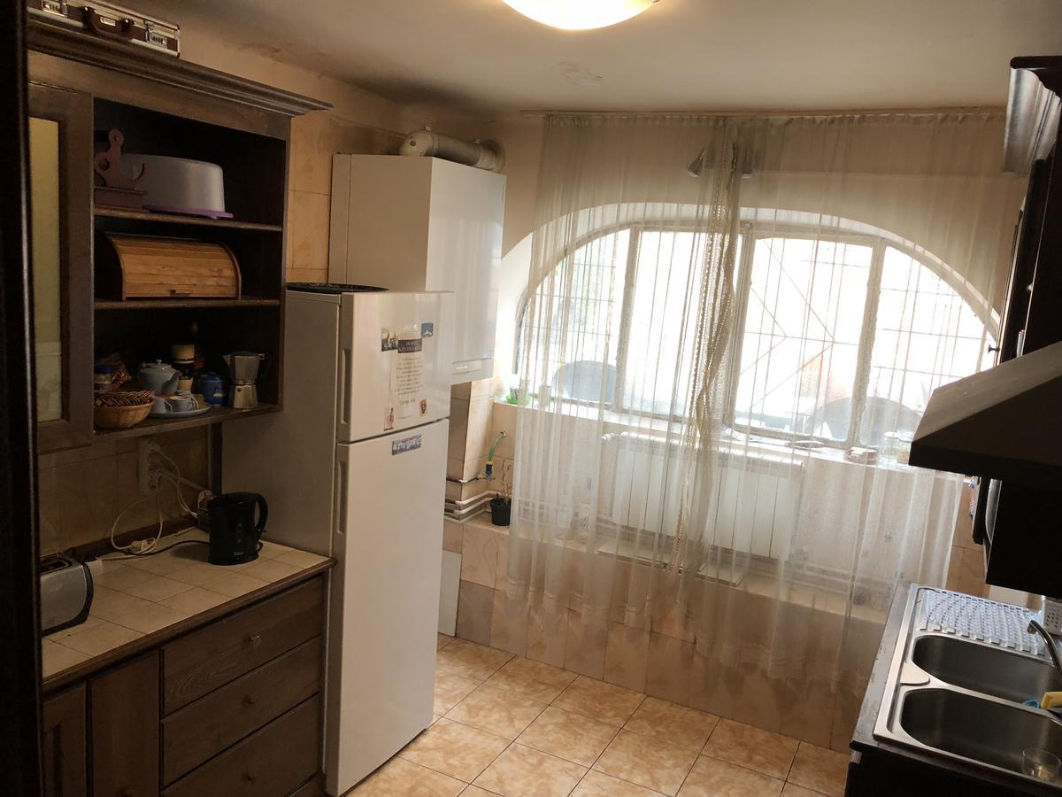 Mosaico Alfetta Hostel Timisoara Ngoại thất bức ảnh